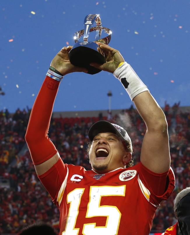 Patrick mahomes använder sin brist på kärlek för att bygga sitt starka hjärta